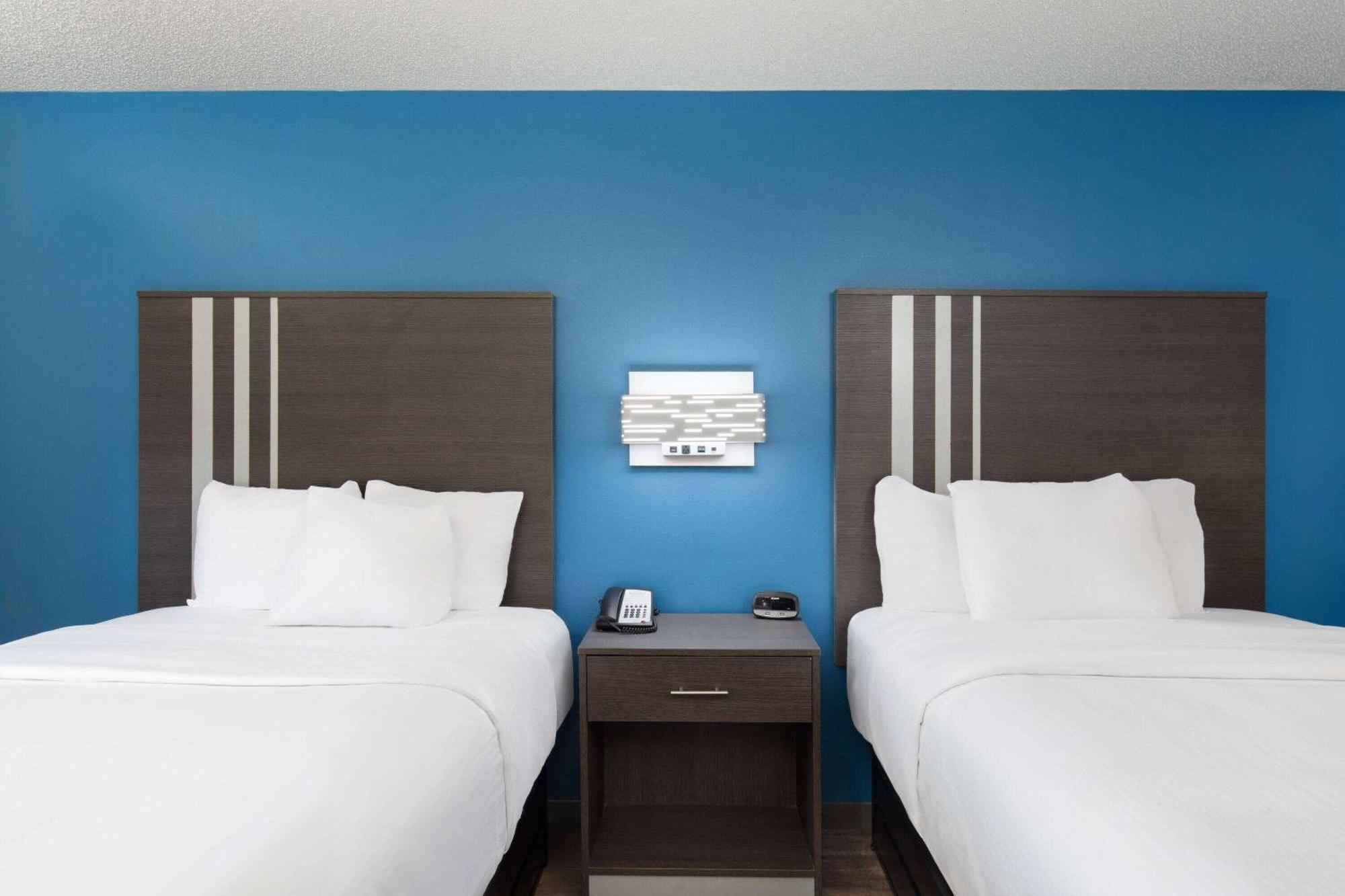 Baymont By Wyndham Selma Ξενοδοχείο Εξωτερικό φωτογραφία