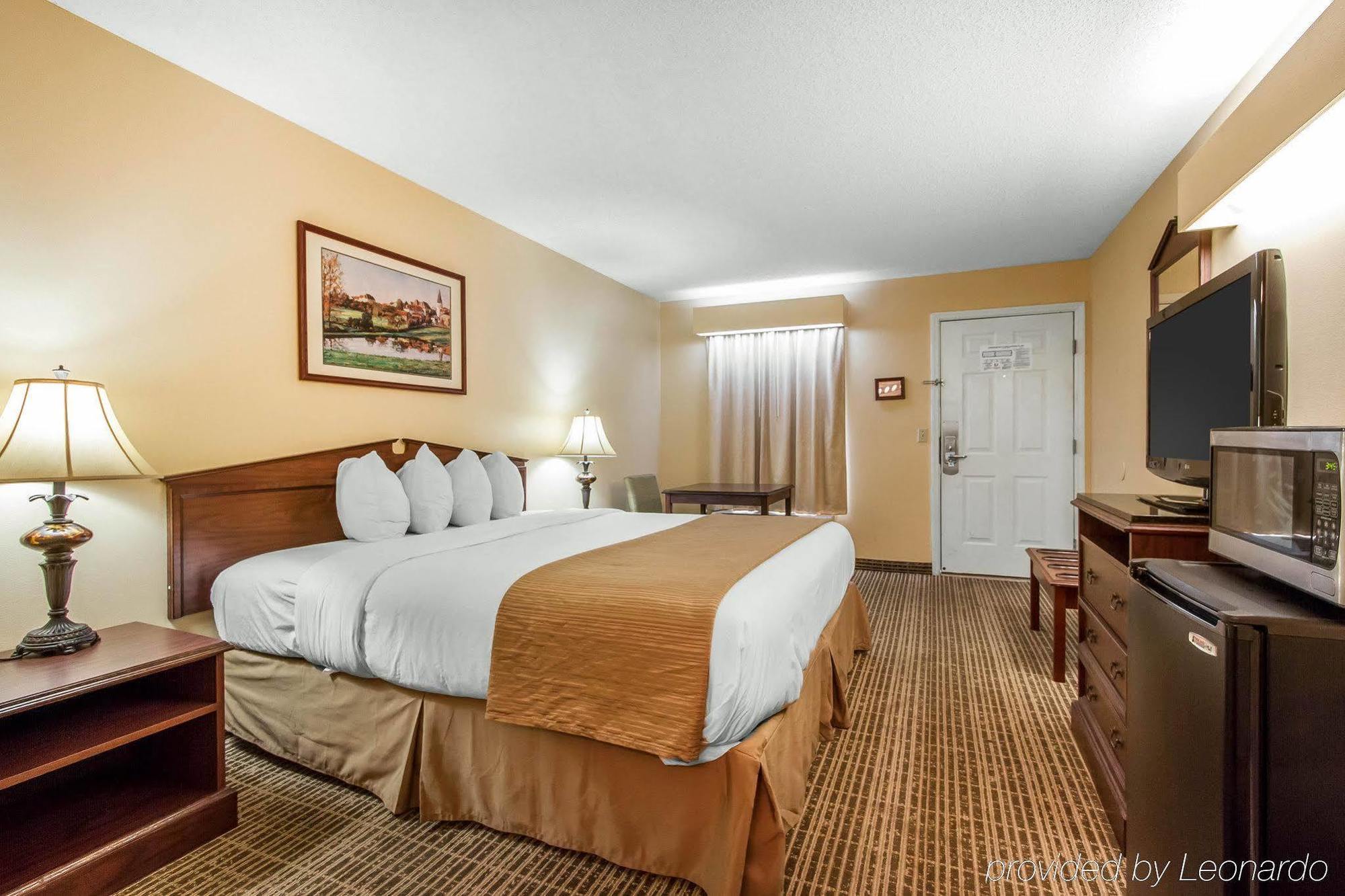 Baymont By Wyndham Selma Ξενοδοχείο Εξωτερικό φωτογραφία