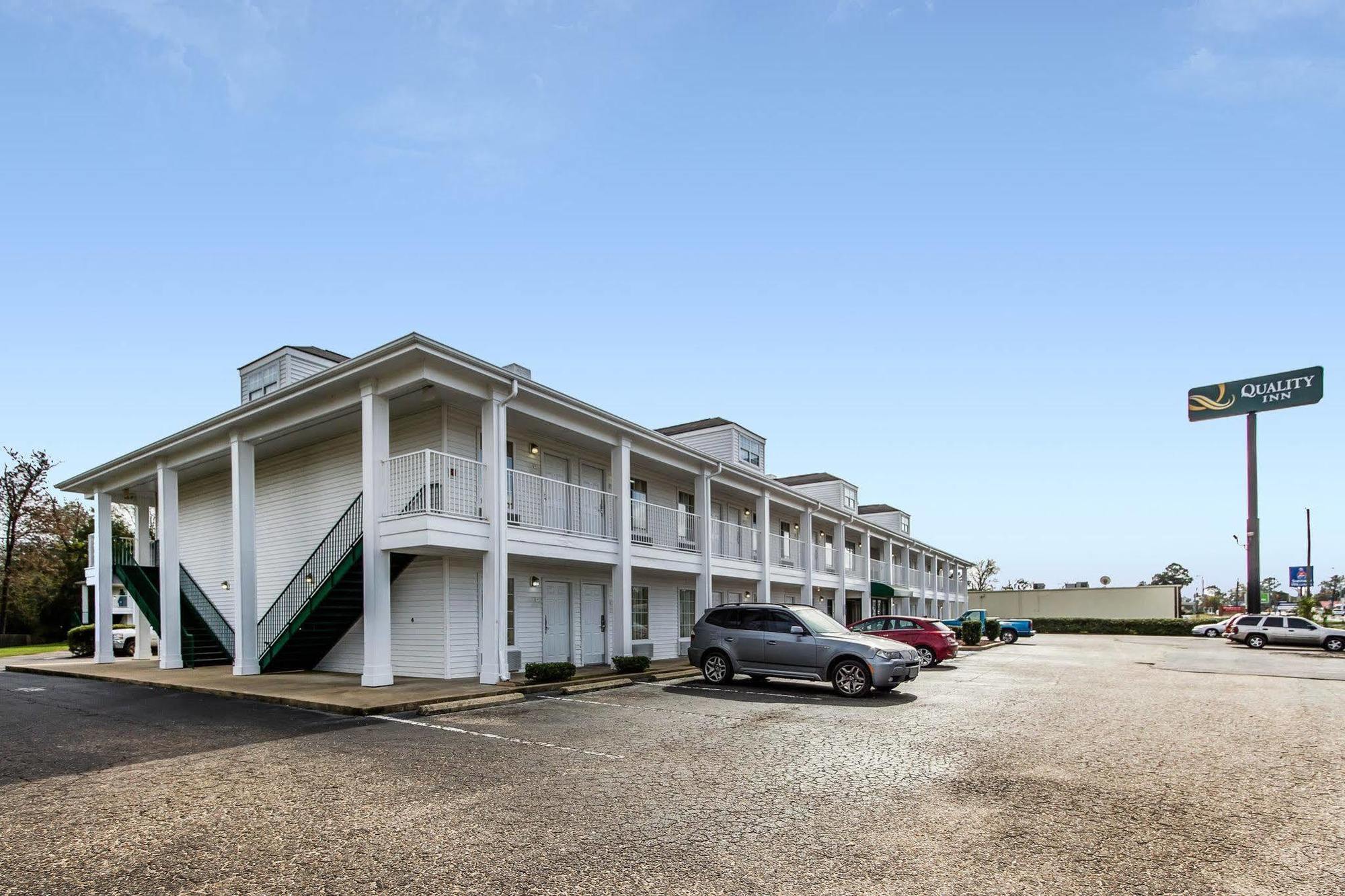 Baymont By Wyndham Selma Ξενοδοχείο Εξωτερικό φωτογραφία